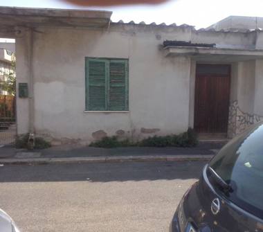 Porzione di casa in vendita a Aprilia (Latina)