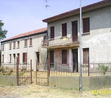 Casa indipendente in vendita a Pincara (Rovigo)
