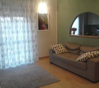 Quadrilocale in vendita a Reggio Emilia (Reggio Emilia)