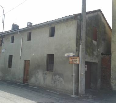 Casa indipendente in vendita a Costanzana (Vercelli)