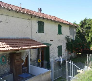 Rustico/Casale in vendita a Fivizzano (Massa-Carrara)