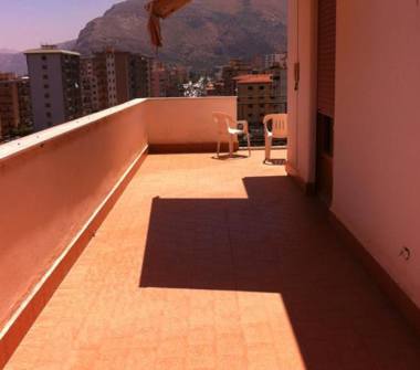 Affitto Stanza Singola a Palermo, Zona Oreto