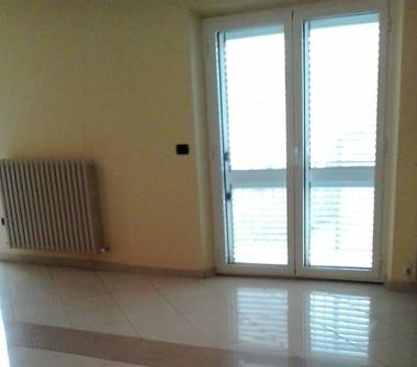 Trilocale in vendita a Martinsicuro, Frazione Villa Rosa