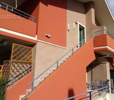 Quadrilocale in vendita a Pesaro, Frazione Località Torraccia