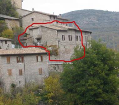 Casa indipendente in vendita a Vallo di Nera, Frazione Montefiorello