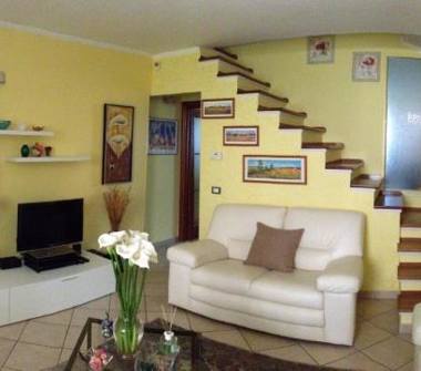 Casa indipendente in vendita a Felizzano (Alessandria)