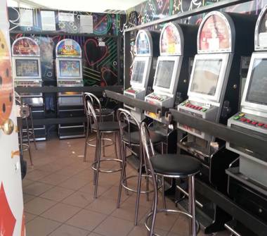 Bar in vendita a Cerveteri (Roma)