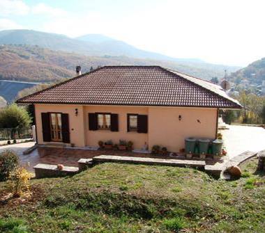 Villa in vendita a Marsico Nuovo (Potenza)