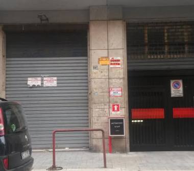 Magazzino in vendita a Foggia, Frazione Centro città