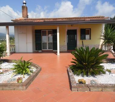 Villa in vendita a Casalduni (Benevento)