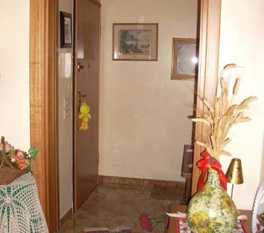 Quadrilocale in vendita a Palermo, Zona Pomara