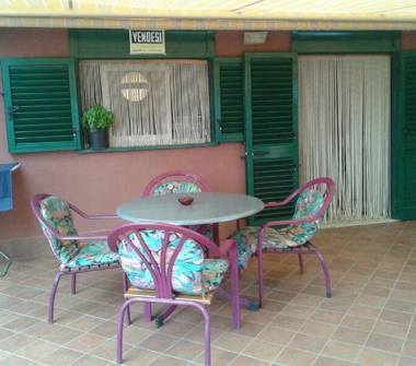 Quadrilocale in vendita a Giardini-Naxos, Frazione Recanati