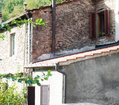 Trilocale in vendita a Bagni di Lucca, Frazione Giardinetto-Ponte Maggio