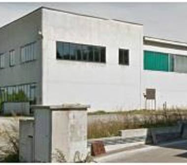 Capannone in vendita a Belvedere Langhe (Cuneo)