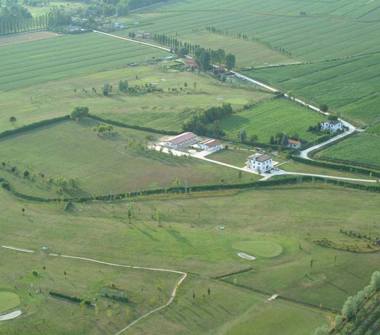 Hotel in vendita a Mogliano Veneto, Frazione Zerman