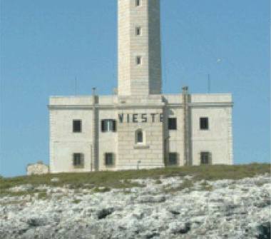 Palazzo/Stabile in vendita a Vieste (Foggia)