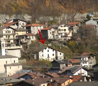 Casa indipendente in vendita a Corteno Golgi, Frazione Lombro