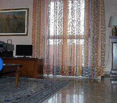 Quadrilocale in vendita a Lodi, Frazione Centro città