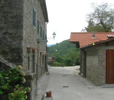 Casa indipendente in vendita a Castel San Niccolò (Arezzo)