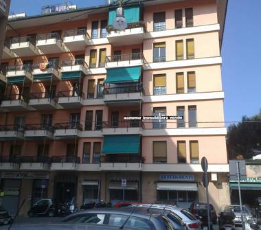 Appartamento in vendita a Genova, Zona Marassi