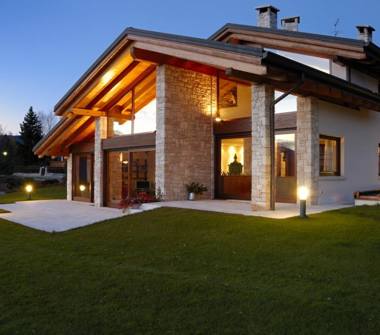 Casa indipendente in vendita a Mascali, Frazione Nunziata