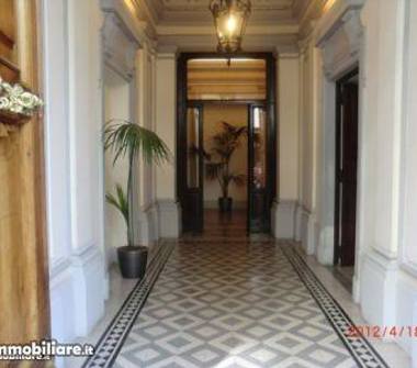 Ufficio in vendita a Roma, Zona Centro Storico