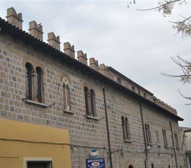 Palazzo/Stabile in vendita a Mignano Monte Lungo (Caserta)