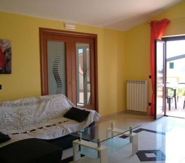 Affitto Villa Vacanze a Pizzo, Frazione Marinella