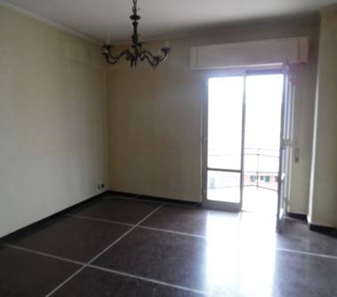 Appartamento in vendita a Genova, Zona Sestri Ponente