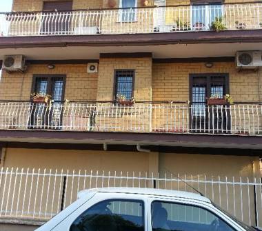 Quadrilocale in vendita a Pomezia (Roma)