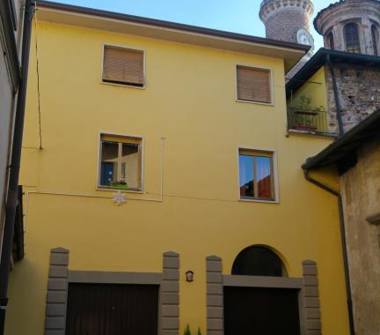 Casa indipendente in vendita a Palazzolo sull'Oglio (Brescia)