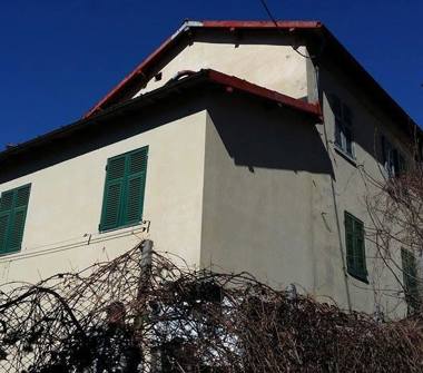 Casa indipendente in vendita a Vobbia (Genova)