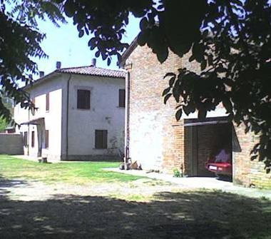 Rustico/Casale in vendita a Crevalcore, Frazione Palata Pepoli