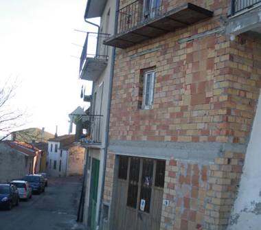 Casa indipendente in vendita a Celenza sul Trigno (Chieti)