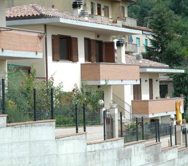 Trilocale in vendita a Roccastrada, Frazione Roccatederighi