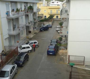Trilocale in vendita a Palermo, Zona Partanna