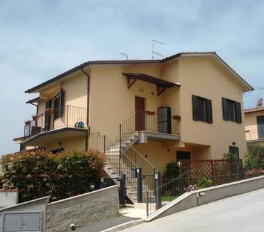 Trilocale in vendita a Rapolano Terme, Frazione Serre Di Rapolano