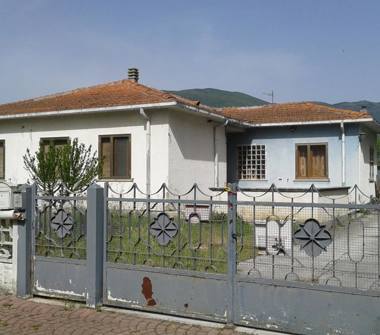 Villa in vendita a Corfinio (L'Aquila)