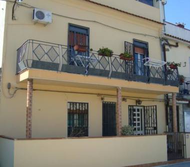 Casa indipendente in vendita a Saponara (Messina)