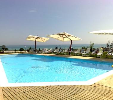 Offerta Vacanze Residence a Pineto, Frazione Scerne