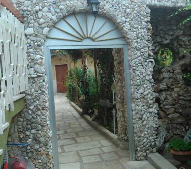 Altro in vendita a Bari, Zona Carbonara