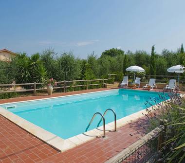 Affitto Villa Vacanze a Cecina (Livorno)