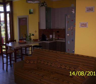 Bilocale in vendita a Torino, Zona Falchera