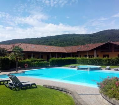 Villetta a schiera in vendita a Comabbio (Varese)