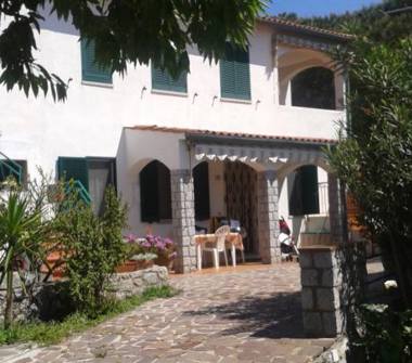 Affitto Appartamento Vacanze a Marciana, Frazione Pomonte