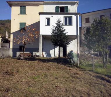 Casa indipendente in vendita a Sesta Godano, Frazione Rio