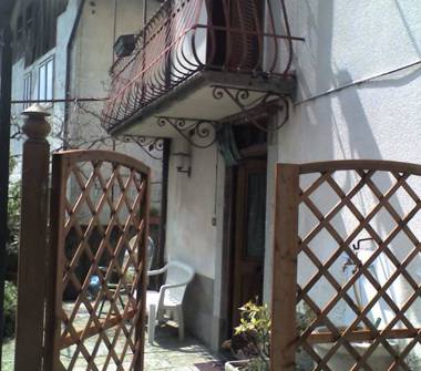 Casa indipendente in vendita a Centro Valle Intelvi (Como)