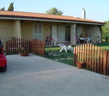 Villa in vendita a Anguillara Sabazia, Frazione Colle Sabazio