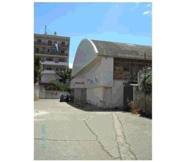 Capannone in vendita a Venetico (Messina)