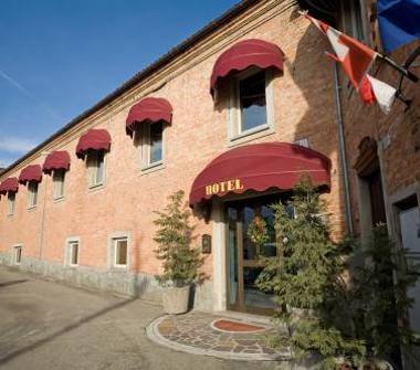 Albergo/Struttura ricettiva in vendita a Montegrosso d'Asti (Asti)